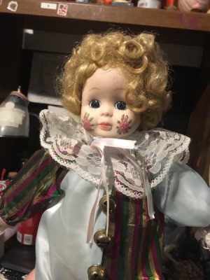 Cleaning a Porcelain and Stuffed Body Doll