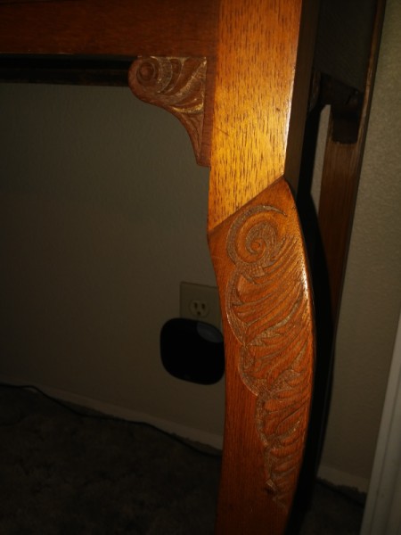 Identifying a Antique Desk