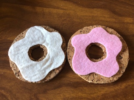 Donut Coasters - make a second donut using white felt