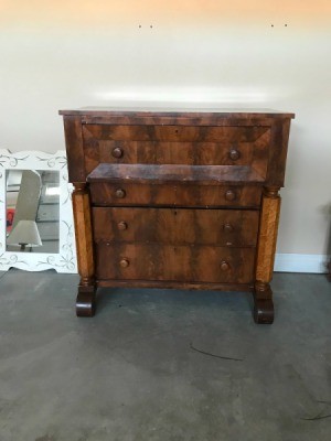 Identifying an Antique Chest - chest with 4 drawers