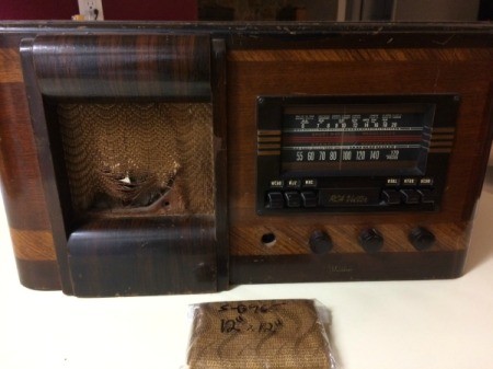 antique rca victor radio