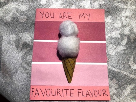 3D Ice Cream Card - glue the cone and scoops to the card