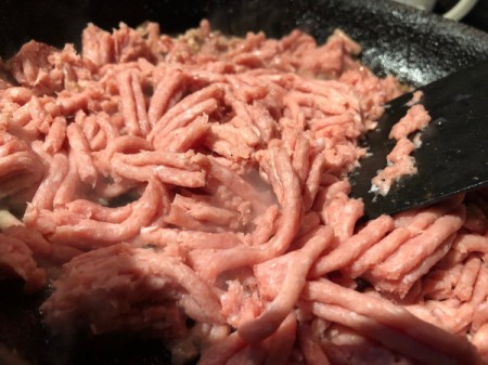 ground meat in pan