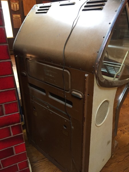 Value of a Seeburg 100 Selectomatic Jukebox