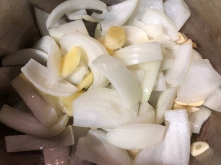 cut onion and garlic