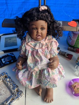 Identifying a Porcelain Doll - African American doll