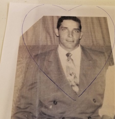 Decorated Heart Box Crafts - printed photo with tracing lines to fit inside the lid