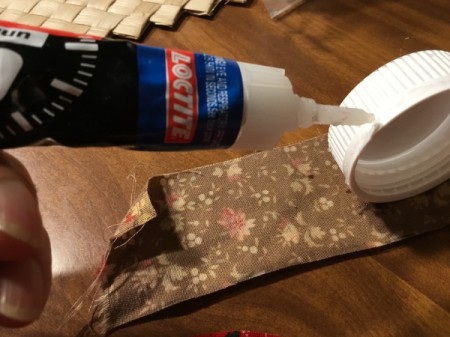 Bottlecap Pincushion - add glue to the side of the cap