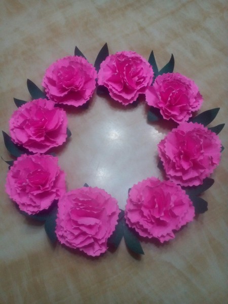 Paper Carnation Wreath - add additional leaves to fill the gaps