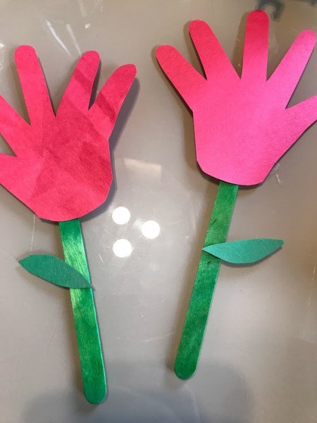 Making a Paper Hand Shaped Flower Bookmark - two different colored paper hand shaped bookmarks