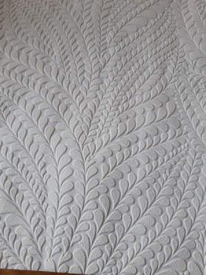 Discontinued Superfresco Easy Wallpaper - fern like pattern