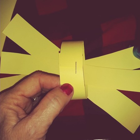 Paper Easter Bunny - bring the 4 ends to the center and staple or tape