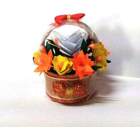 Bottle Cap Mini Flower Basket - finished basket