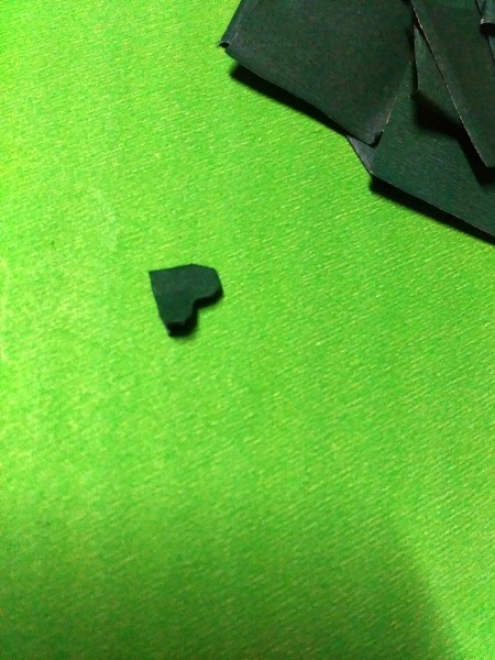 Mini Shamrock Hat Basket - cut a tiny heart shape from it