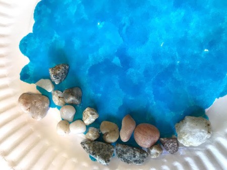 Paper Plate Aquarium Toddler Craft - rock bottom of aquarium made