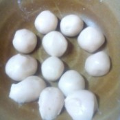 formed Glutinous Rice Balls