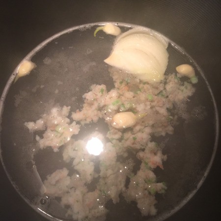 Shrimp, garlic & onion Soup