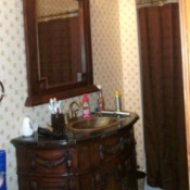 Value of a Vintage Bathroom Vanity Set