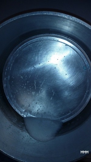 Metal Pizza Pan Stuck Inside a Stainless Steel Pot