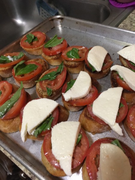 tomatoes, spinach & cheese on toast