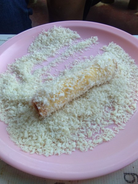 coating Bread Rolls with crumbs