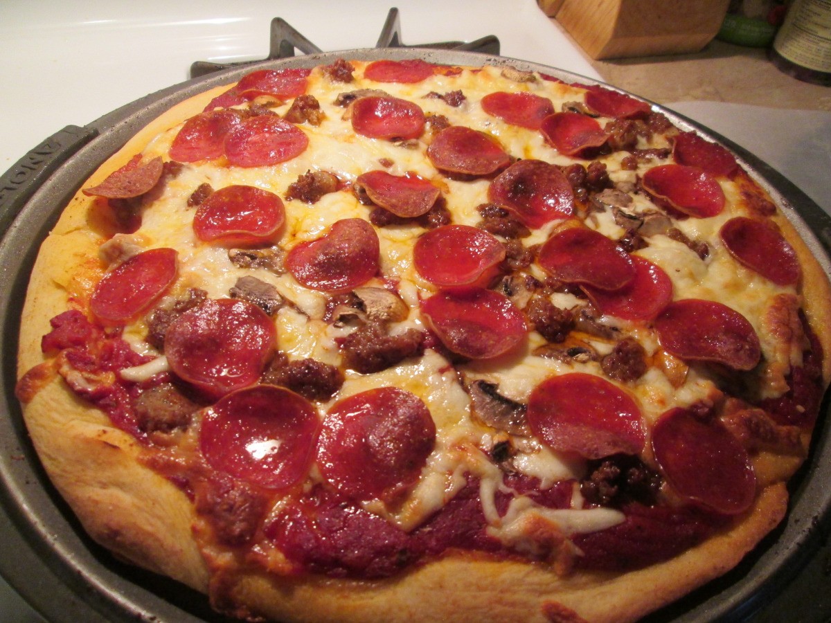 Homemade Pizza Dough Recipes | ThriftyFun
