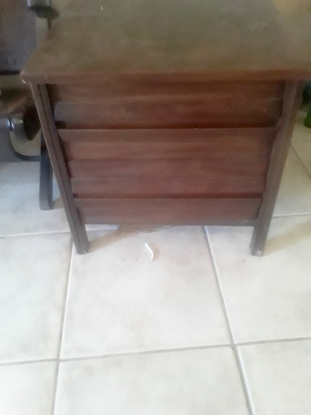 Value of a Vintage End Table with Radio and Turntable