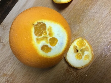 Decorative Baskets from Oranges - on second orange cut a bit off the bottom