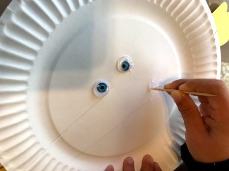 Paper Plate Puffer Fish - glue on the googly eyes