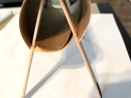 Standing Giraffe Toy - create an upside down V shape with the craft sticks for the legs