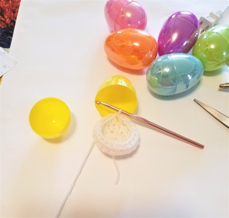Crocheted Easter Egg Cups - chain 2 and make 2 HDC in the previous 10, join