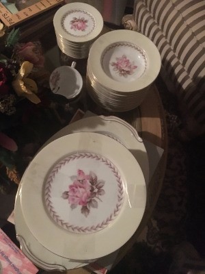 Value of Noritake China - rose pattern in the center