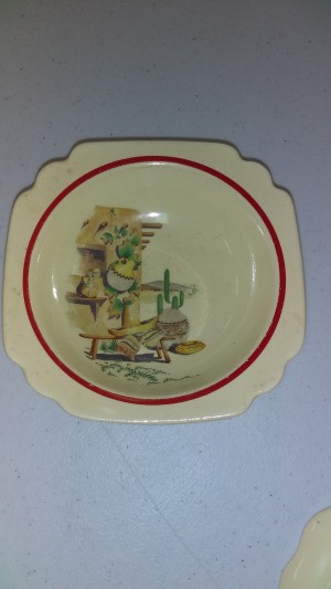Value of of Homer Laughlin Dishes - plate with  southwest motif