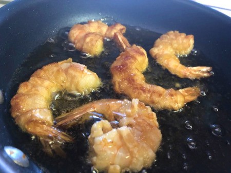 Crunchy Fried Shrimp Recipe | ThriftyFun