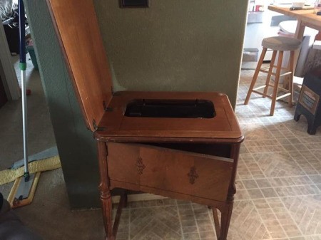 Advice for Choosing a Vintage Sewing Machine