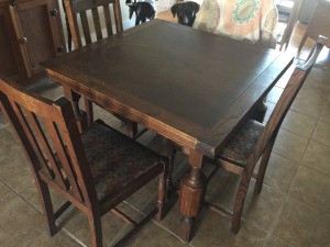 Identifying an Antique Dining Table and Chairs