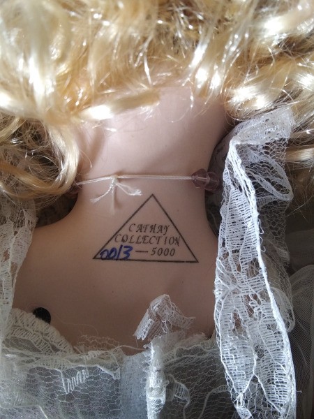 Identifying a Cathy Collection Porcelain Doll