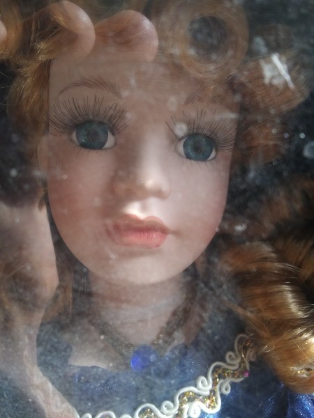 Value of a Collectible Memories Porcelain Doll