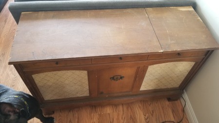 Value of a Console Stereo Radio and Record Player