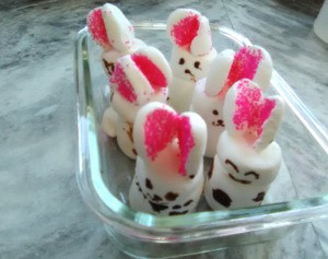Marshmallow Peepsters - bunnies in a glass dish