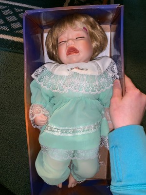 Value of an Ashley Belle Porcelain Doll - crying baby doll