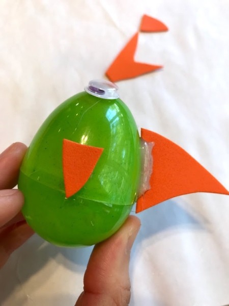 Baby Shark from Easter Egg - add gills