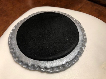 DIY Turntable Cake - attach the vinyl record