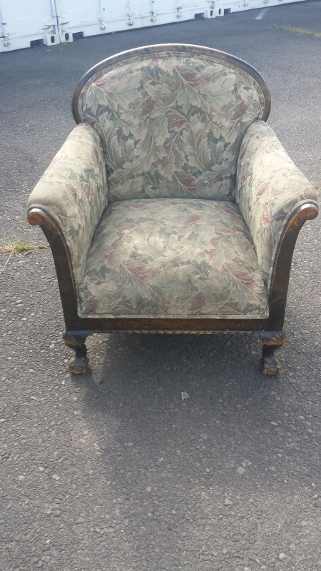 Identifying an Upholstered Chair