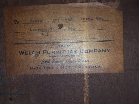 Value of Antique Welch Furniture Company Bedroom Set
