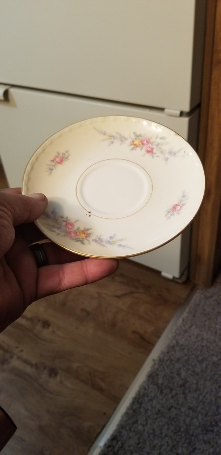 Value of Eggshell Georgian Homer Laughlin Dinnerware