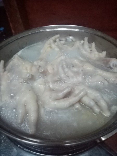 boiling scored Chicken Feet