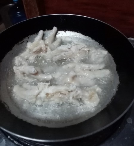 frying Chicken Feet