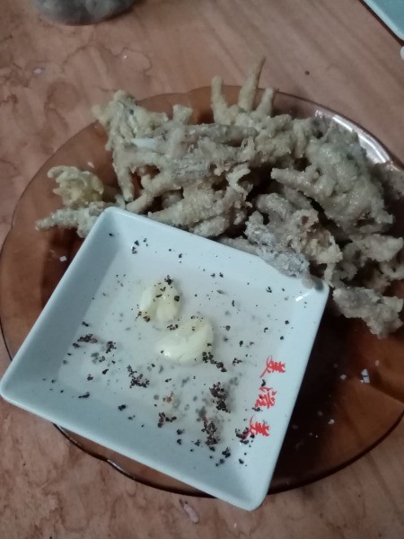 Crunchy Chicken Feet