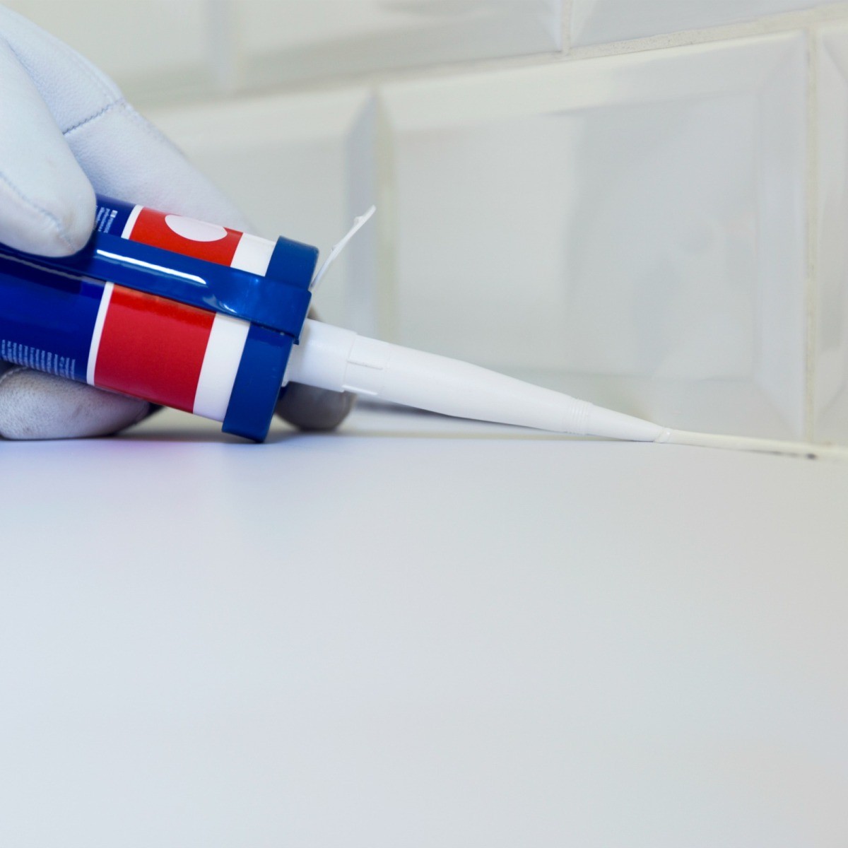 Resealing Seams on a Tub Surround? ThriftyFun